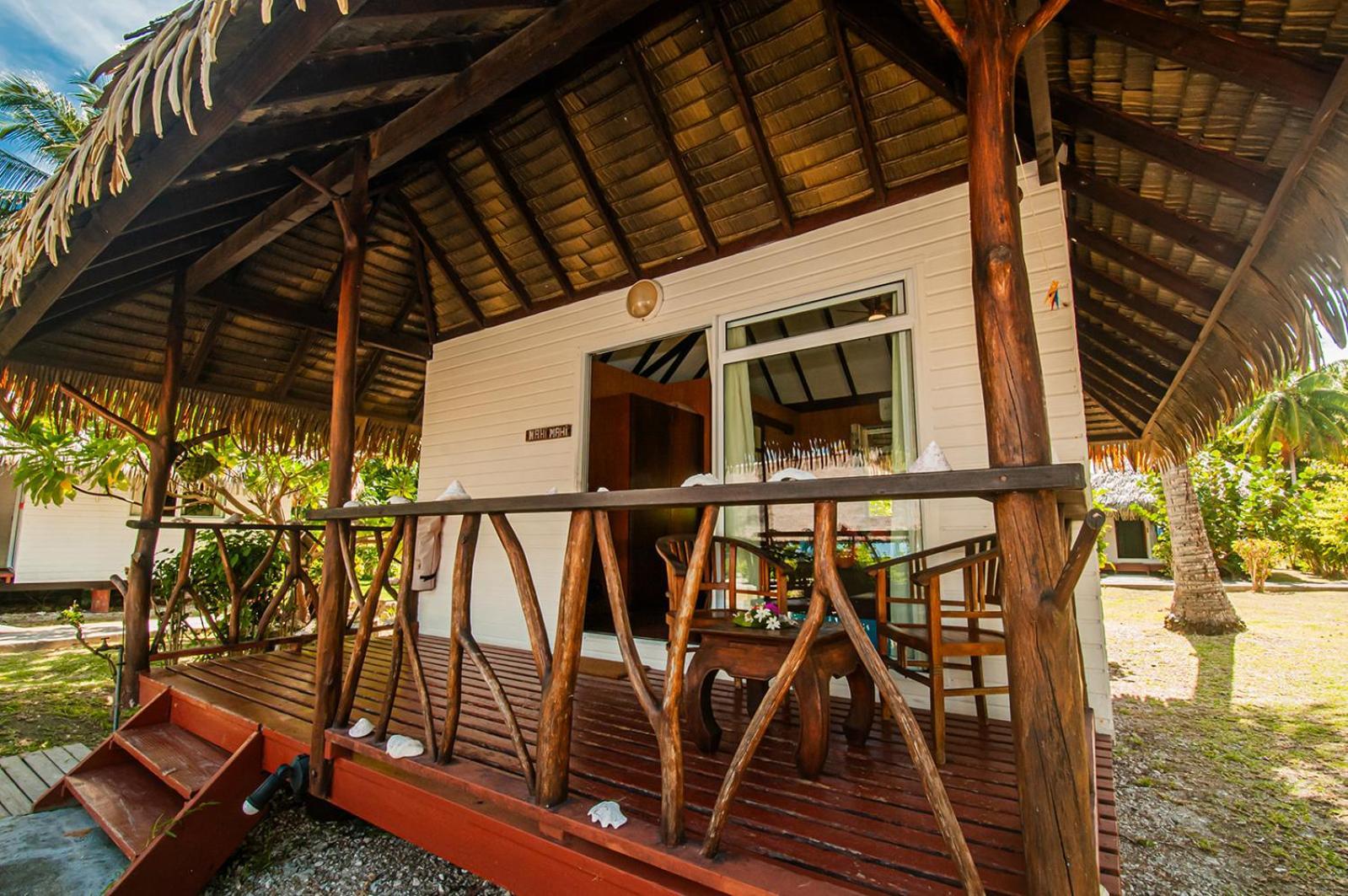 Raira Lagon Avatoru Exterior foto